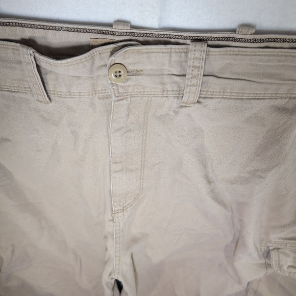 Men's The Foundry Supply Co. Cargo Shorts Waist 48 Beige - Picture 4 of 10